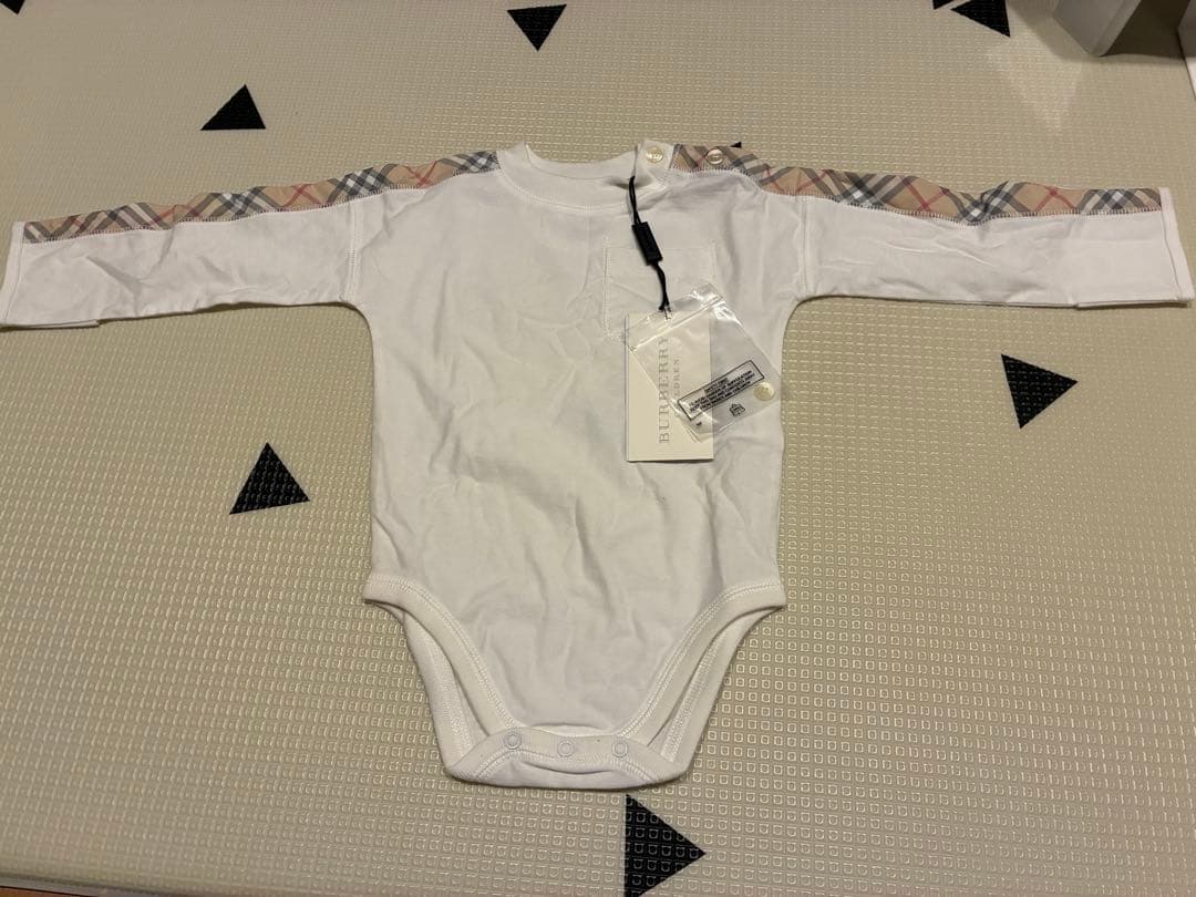 バーバリー ボディスーツ 帽子 スタイ 3点セット