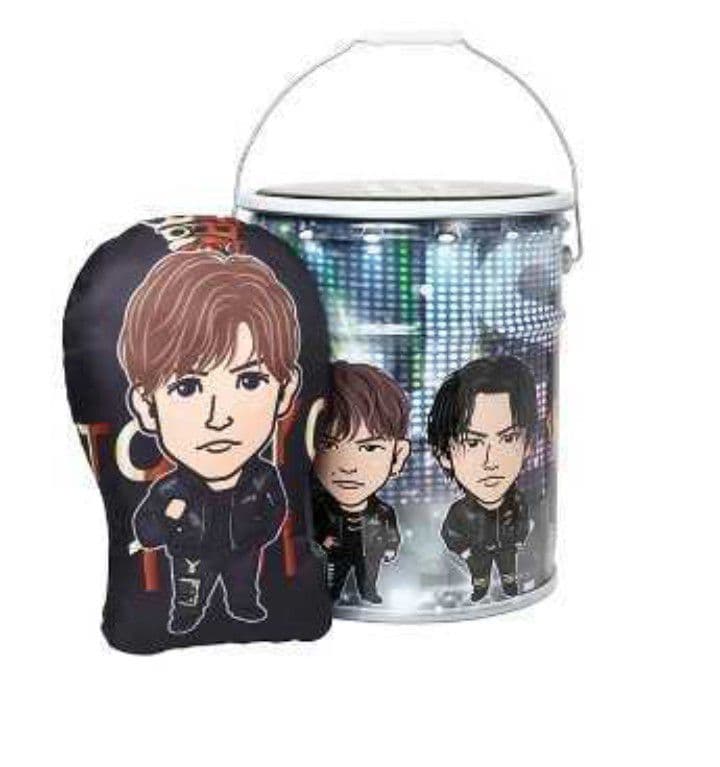 岩田剛典 三代目 JSB 10th ANNIVERSARYペール缶クッション入り - メルカリ