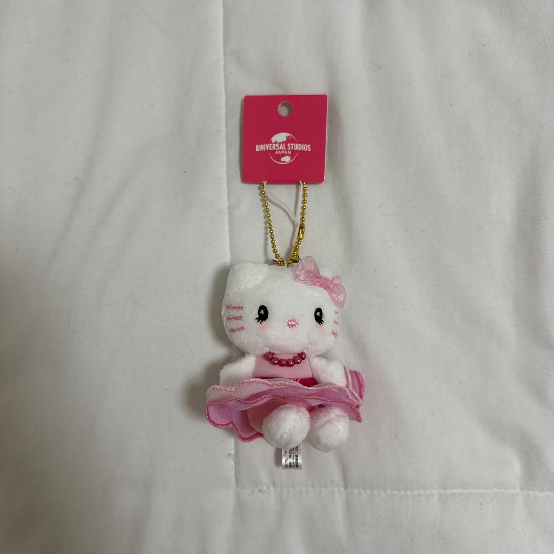 ユニバ限定 ハローキティ マスコットキーホルダー ピンクドレス USJ