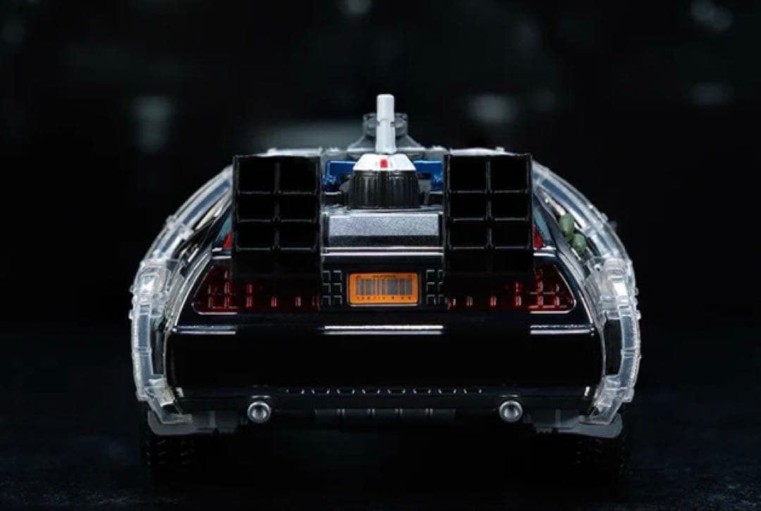 バック・トゥ・ザ・フューチャー40周年記念シルバーメッキ仕様