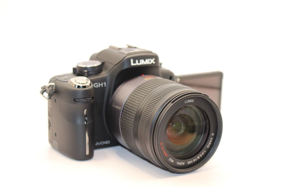 ☆ショット数3993回☆ LUMIX DMC-GH1 レンズキット ミラーレス - メルカリ