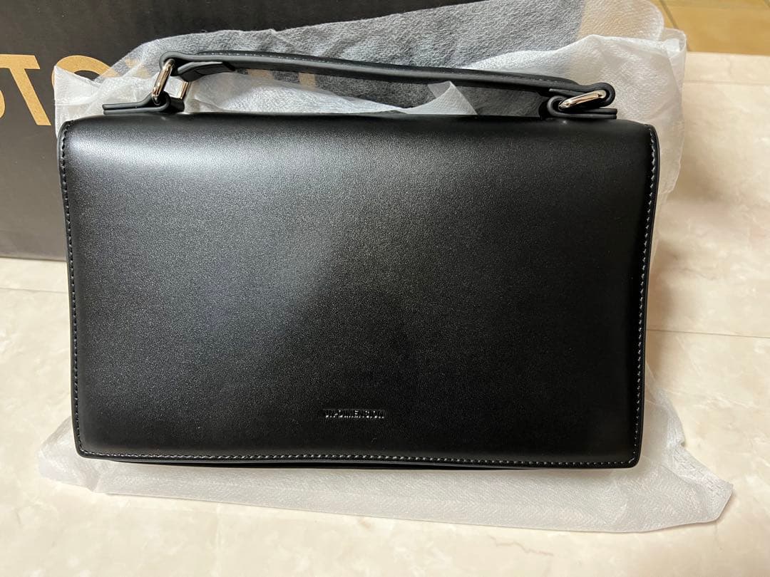 UN-DIMENSION 不破湊 ワンハンドルバッグ：ブラック - メルカリ