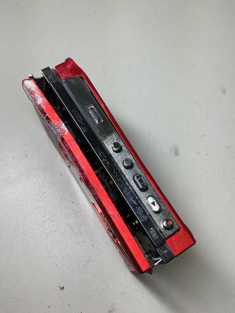 ジャンク SONY WALKMAN WM-F202 赤 カセットプレーヤー - メルカリ