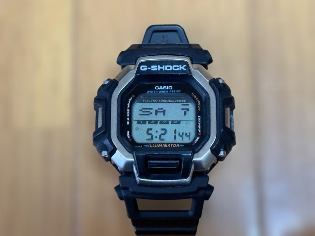 【中古】CASIO G-SHOCK DW-8150 海外モデル ガンダムスロット 中古】CASIO G-SHOCK DW-8150 海外モデル ガンダムスロット - メルカリ