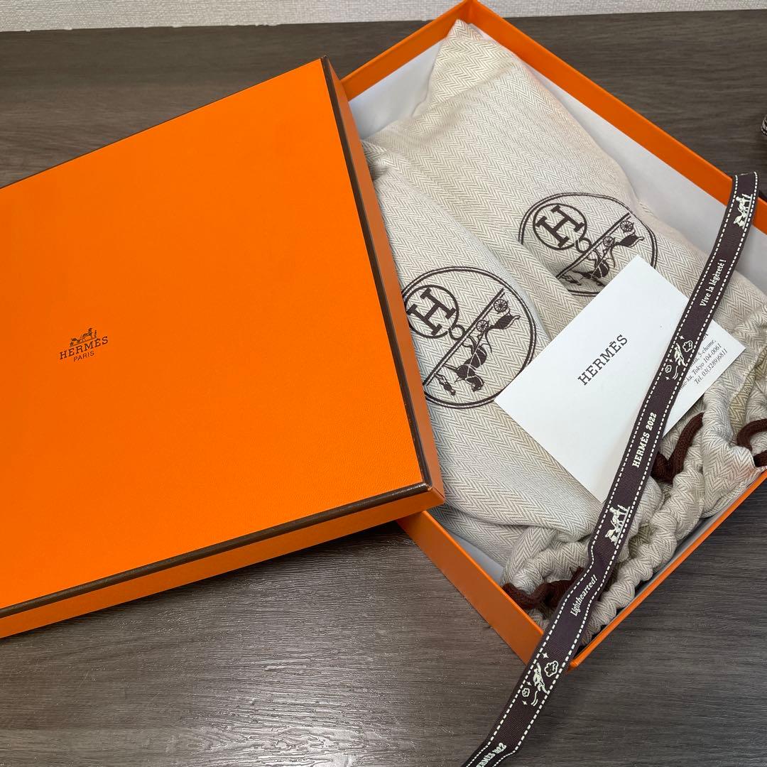 HERMESエルメス 箱付き オランムートンサンダル38