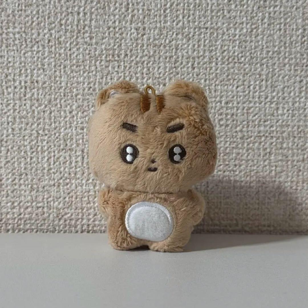 TXT テヒョン ポバトゥ ぬいぐるみ - メルカリ