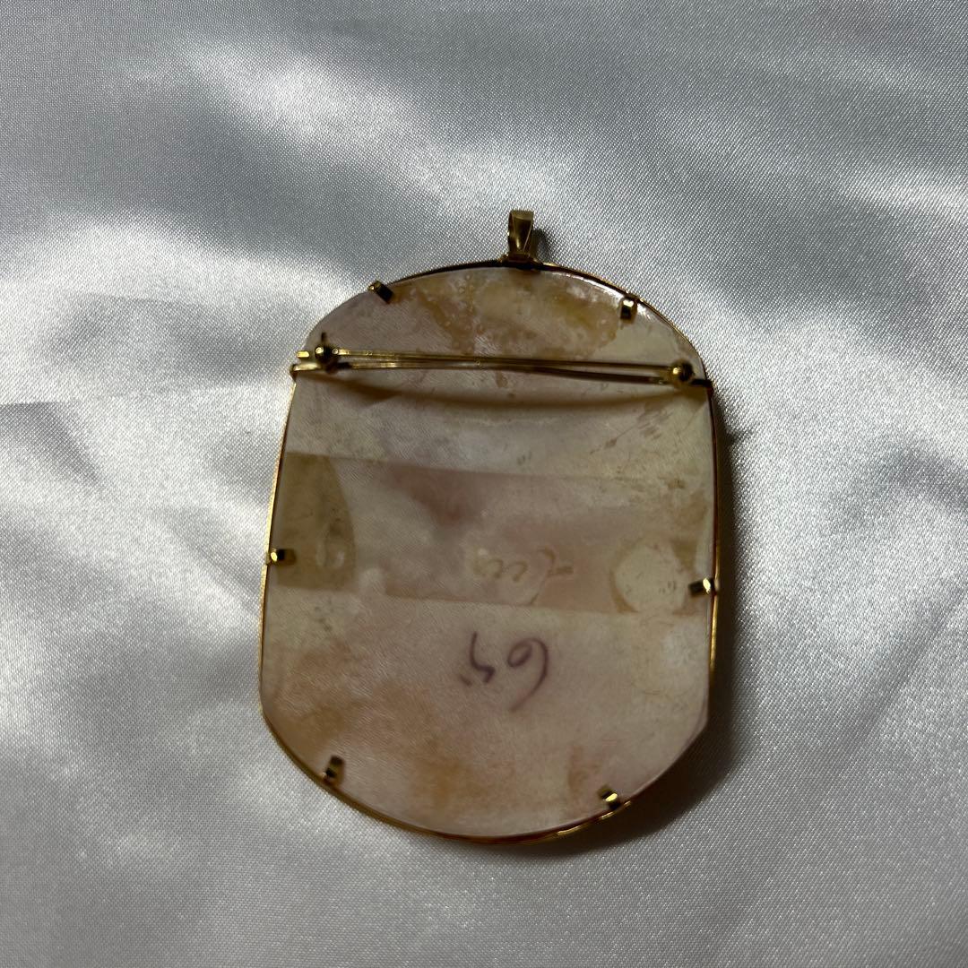 シェルカメオ K18 ブローチ ペンダントトップ 22.3g 大きい