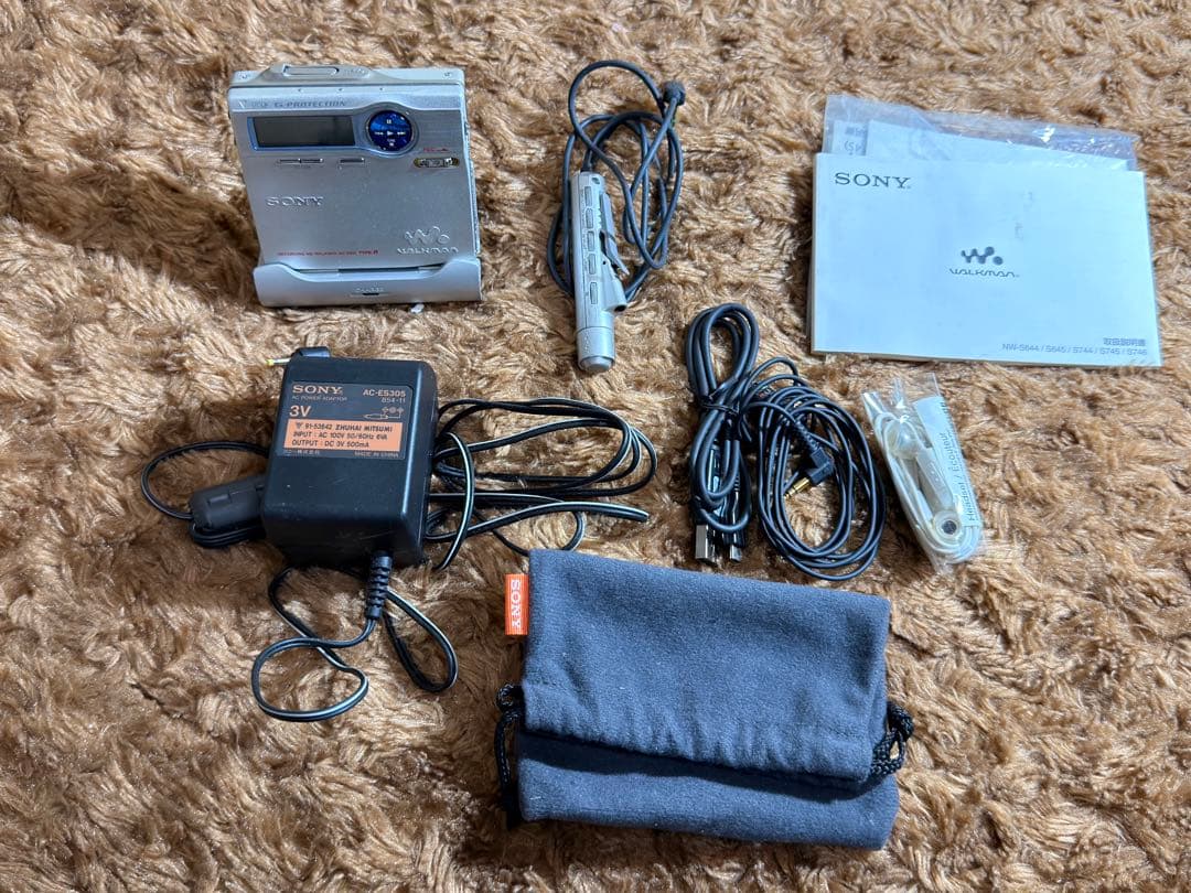 美品 SONY MZ-R910 ポータブルMDプレーヤー - メルカリ