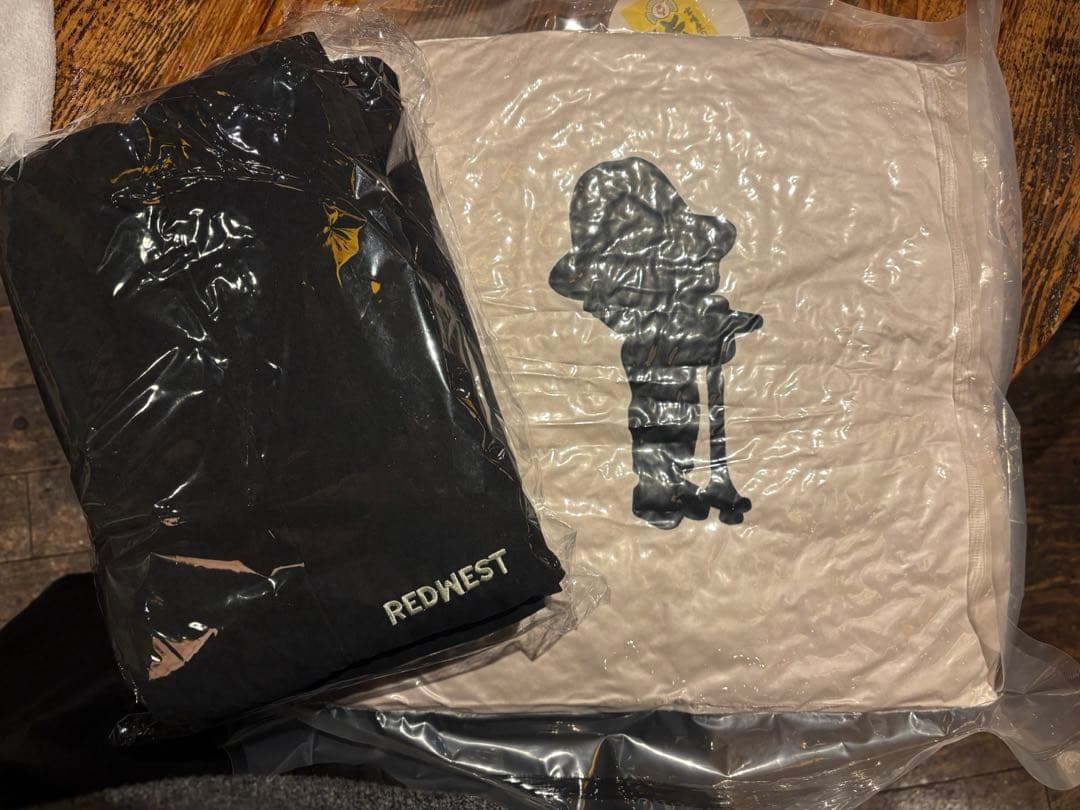 【新品未開封】赤西仁アプグレ 特典 REDWEST 赤西仁 JIN AKANISHI LIVE TOUR 2025 