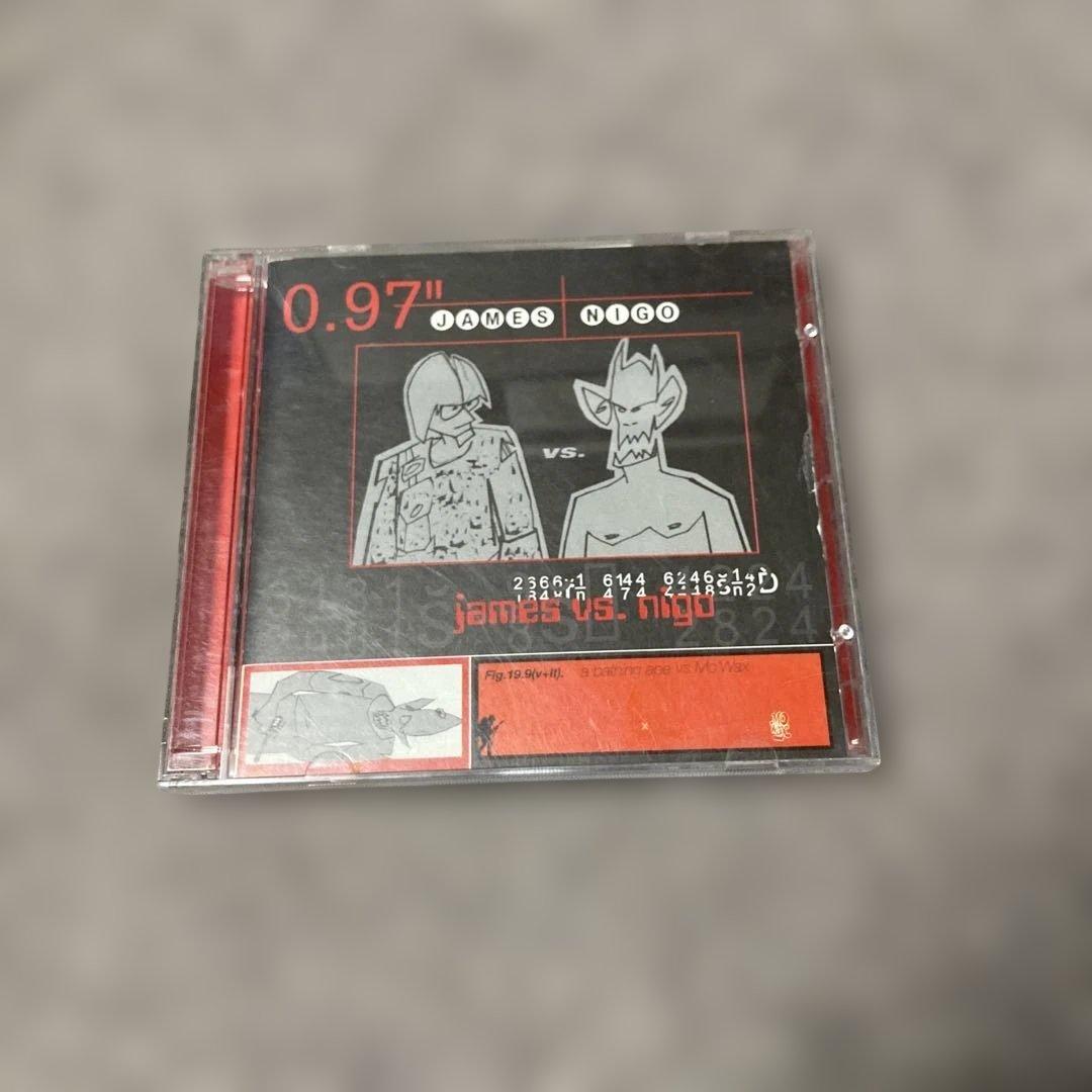 ape vs mo'wax ／ APE james vs nigo - メルカリ