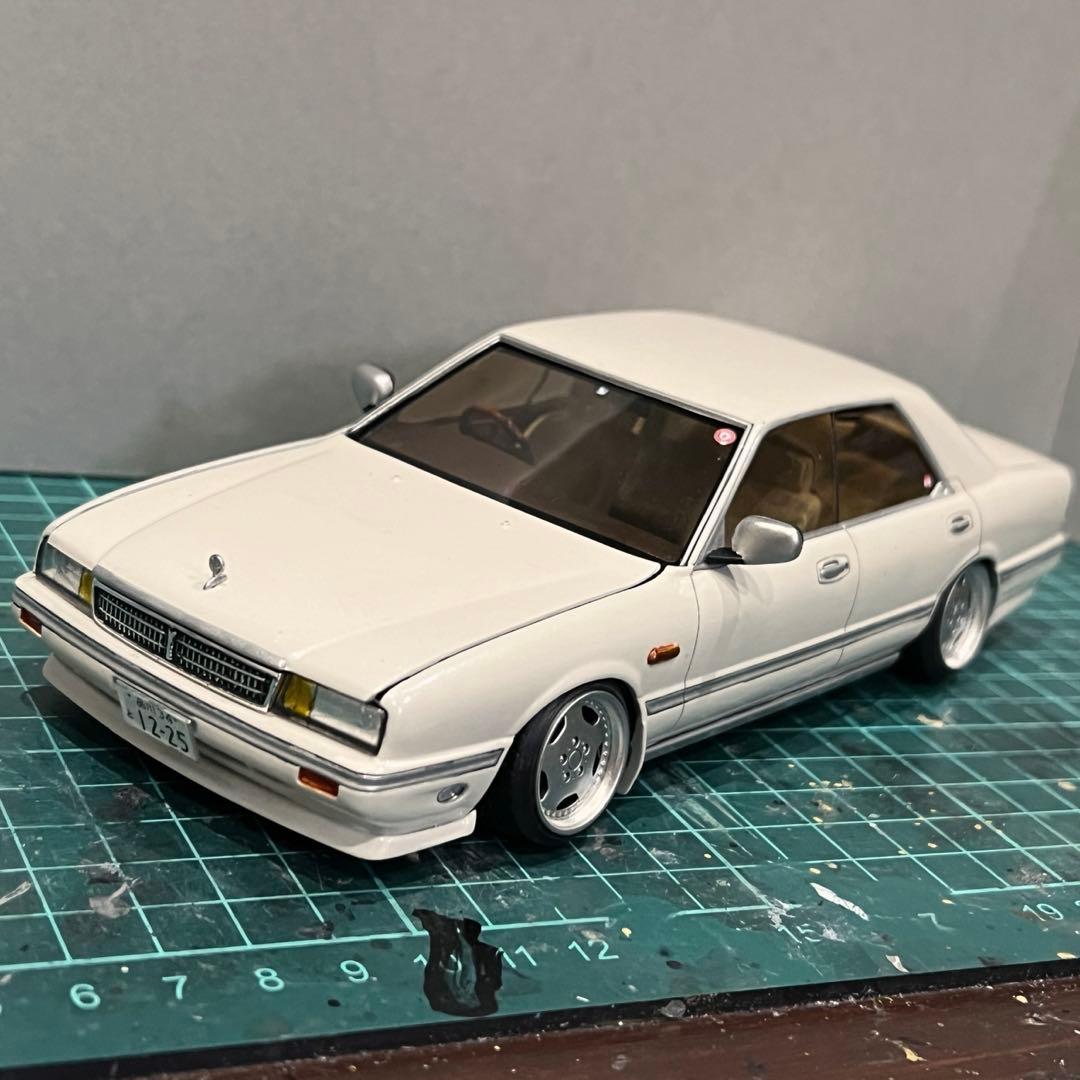 アオシマ 1/24 Y31 シーマ カスタム 完成品 - メルカリ
