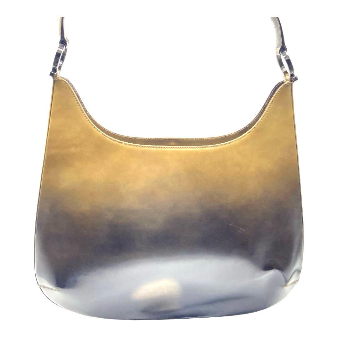 サルヴァトーレフェラガモ ガンチーニ エナメルグラデーションワン