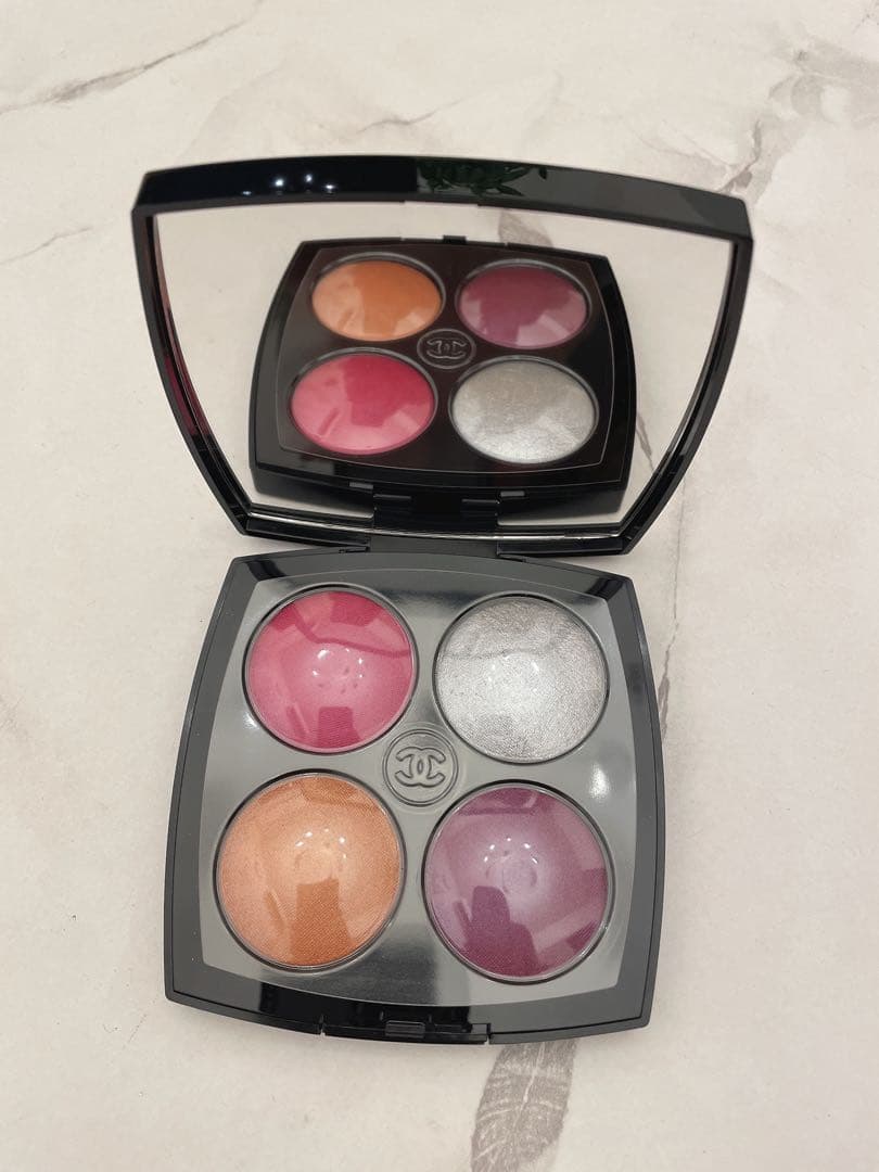 CHANEL ENCHANTED NIGHT アイシャドウパレット