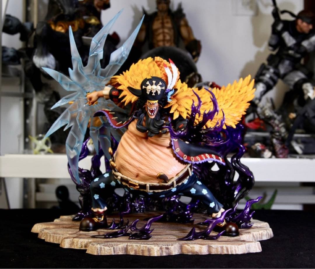 ワンピース 黒ひげ フィギュア ガレージキット - メルカリ