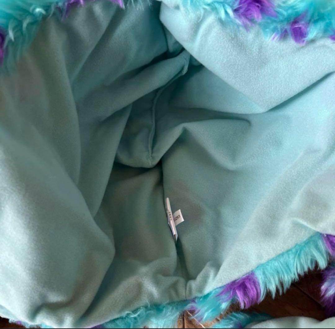 廃盤品 ディズニー モンスターズインク サリー フードマフラー レッグ