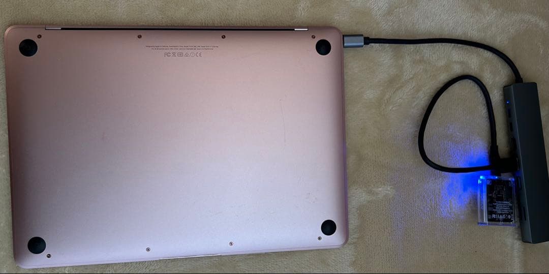 訳あり MacBook 12㌅ 2016 ローズゴールド 8GB 外付SSD起動 - メルカリ