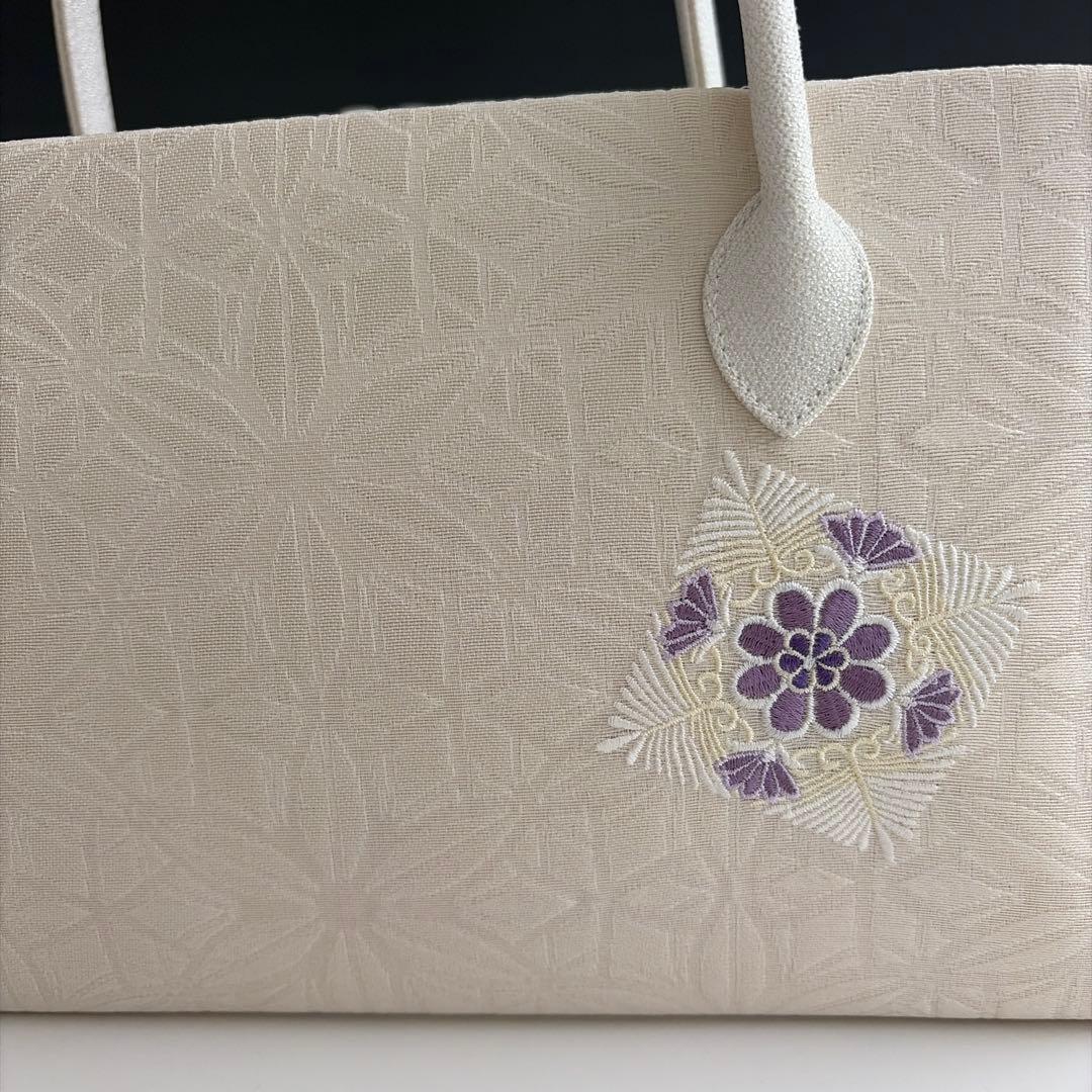 新品未使用 刺繍入り京都 西陣 正絹 帯使用 利休バッグ26208 - メルカリ