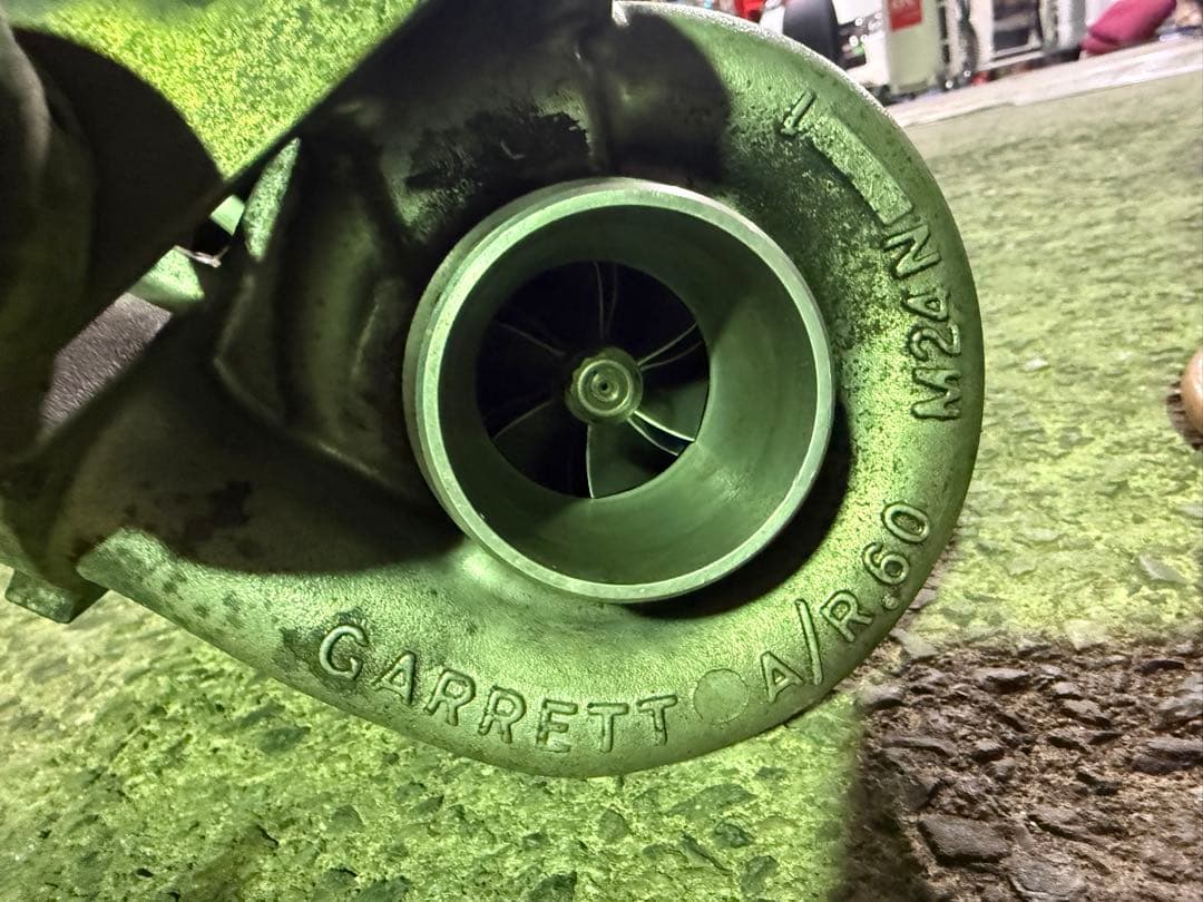 日産純正GARRETT タービン　ER34 rb25 タービン スカイライン RB25 R33 日産 純正スカイラインRB25センター