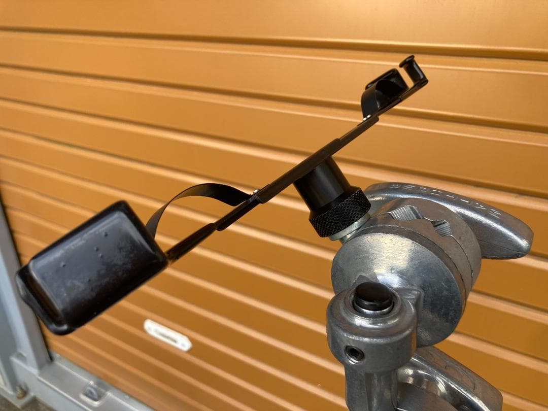 マシューズ Matthews Universal Tablet Mount | 激安通販のイーサプライ