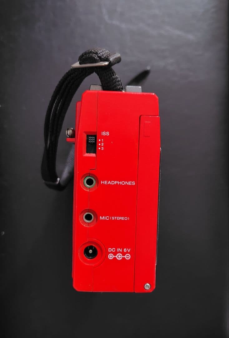 SONYラジカセWA -66（赤）