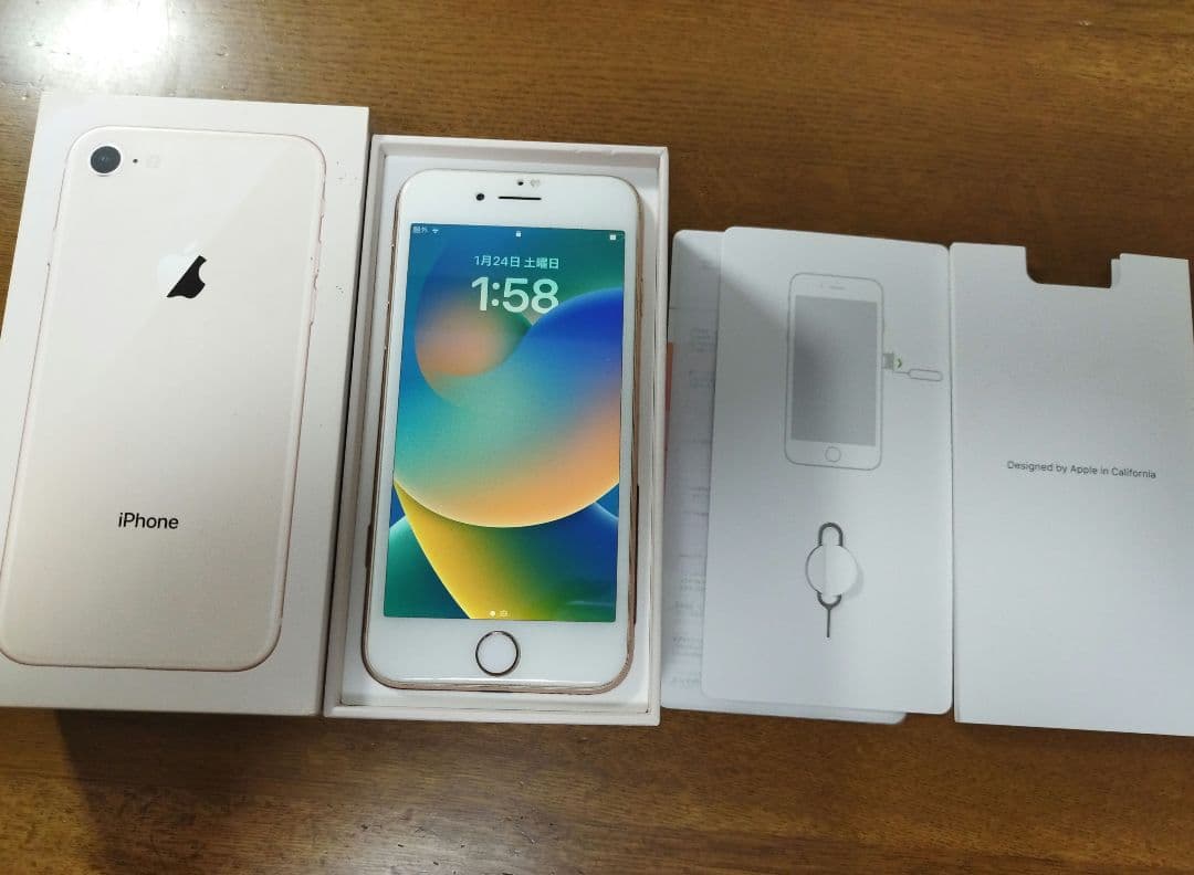 iPhone8 64GB ピンクゴールド Apple iPhone 8 Plus in Pink 64GB (For Parts, Yes iC, Unknown