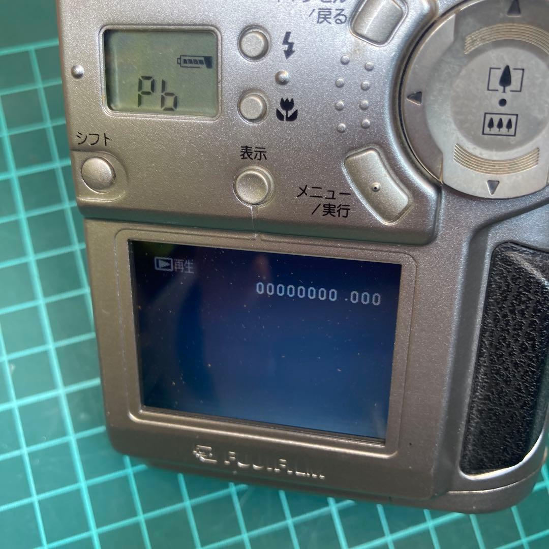 LEICA digiiux、FUJIFILM FINEPIX 1700Zジャンク