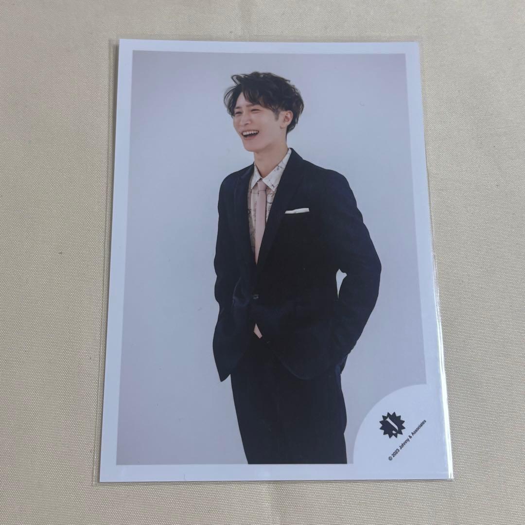 275】SnowMan 公式写真 1枚 渡辺翔太 滝沢歌舞伎 FINAL - メルカリ