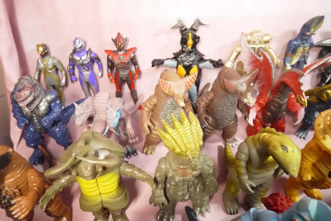 ウルトラ怪獣シリーズ ギガキマイラ など 怪獣ソフビ 68体 - メルカリ