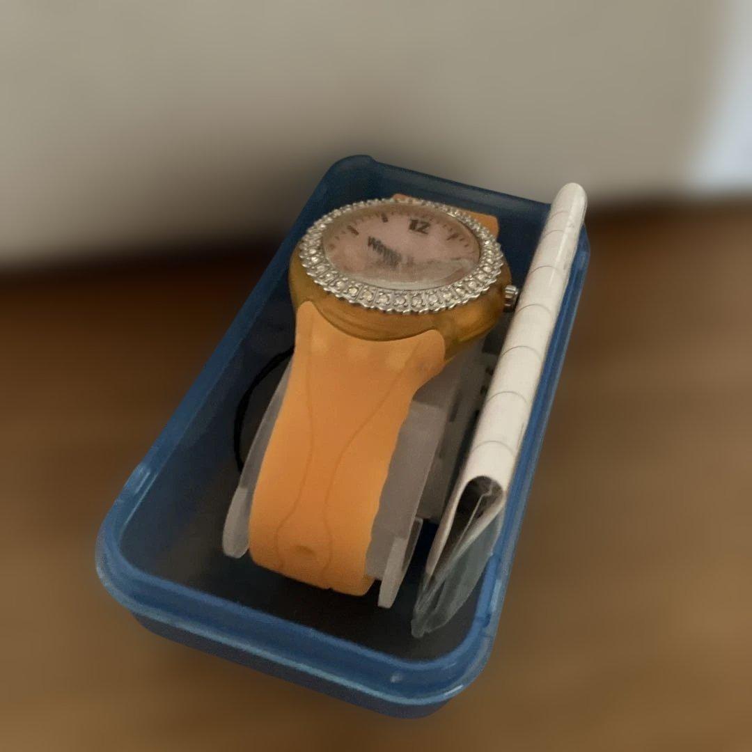 引越処分値引交渉可]新品未使用 くまのプーさん ディズニー 腕時計