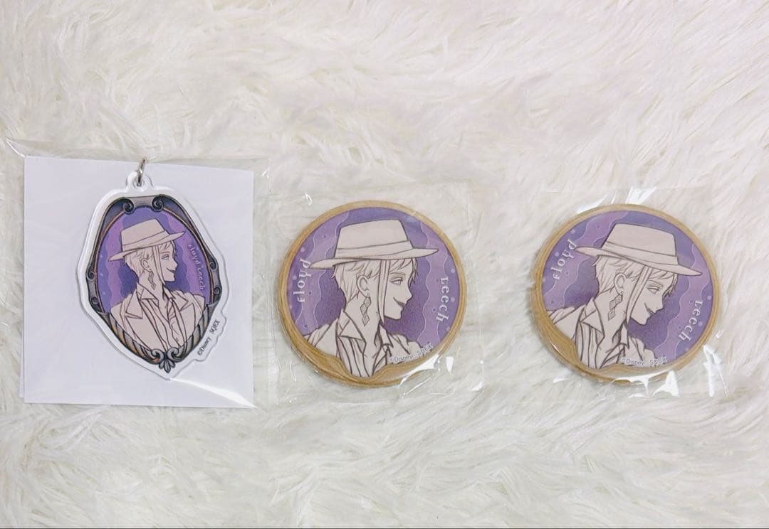 ツイステ フロイド roman 缶バッジ アクキー roman缶 - メルカリ