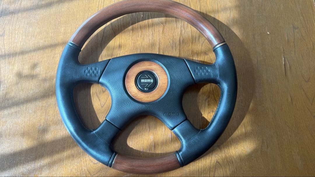 MOMO モモ オリンピック (3？) ステアリング ハンドル - メルカリ