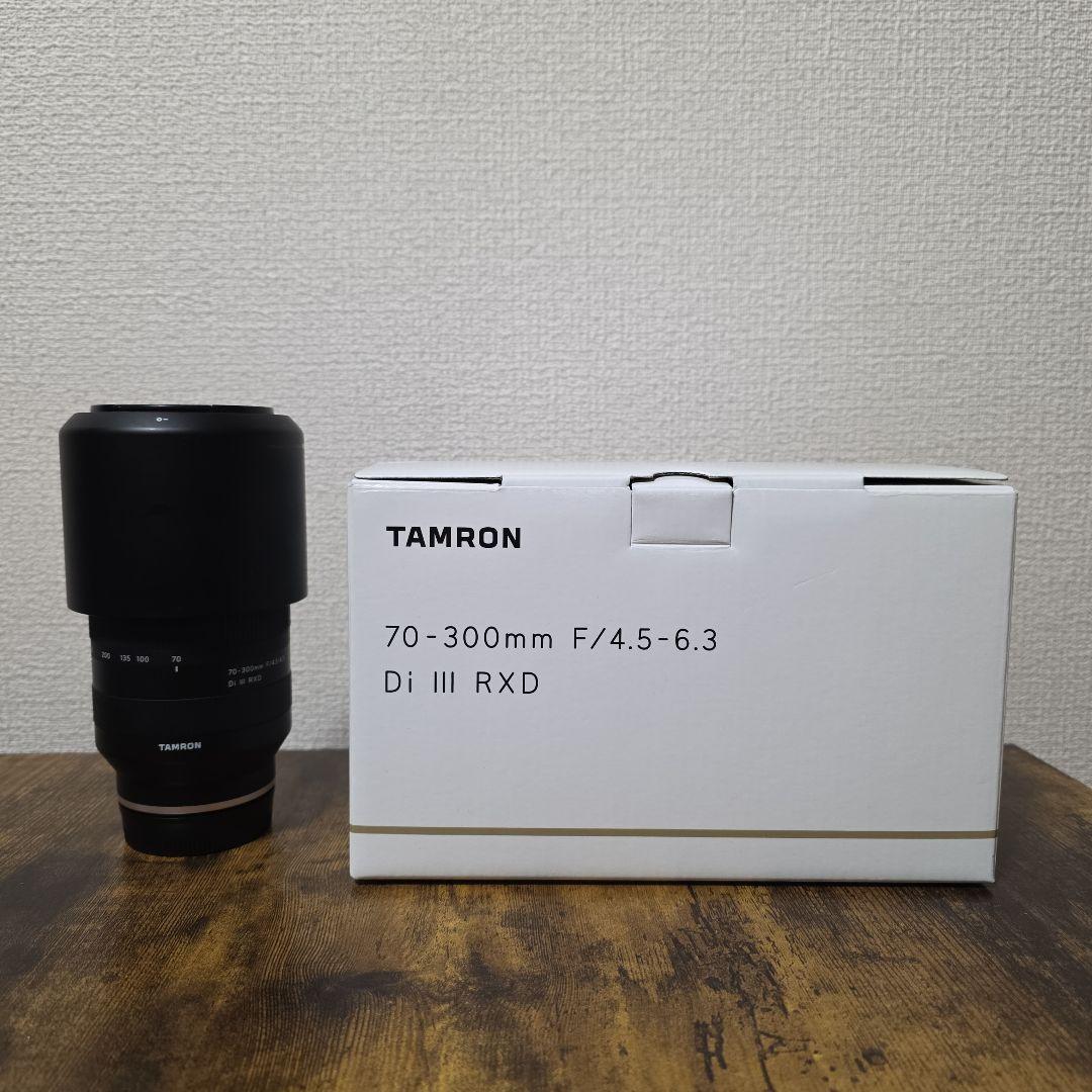 【美品】TAMRON 70-300 F/4.5-6.3 Di III RXD
