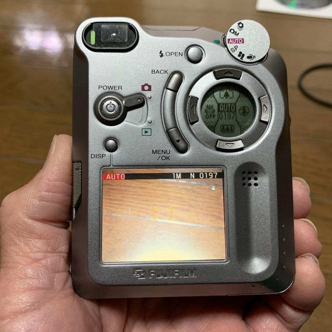 Fujifilm FinePix 4800Z デジタルカメラ