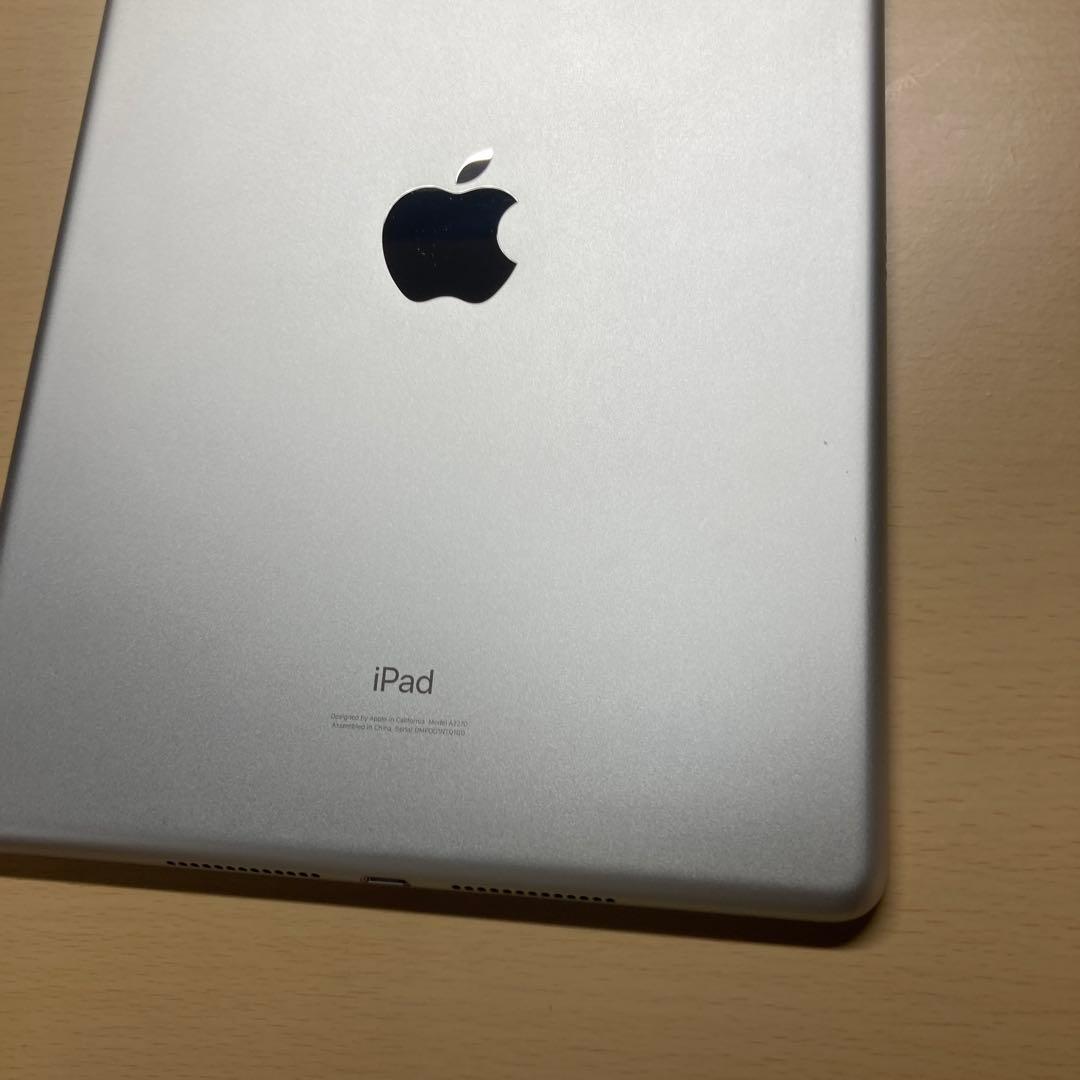 iPad 第8世代 ジャンク A2270 起動不可 - メルカリ