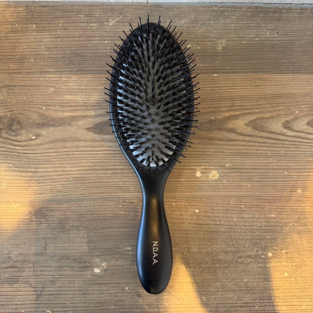 NBAA ヘアアレンジセット ブラシ ピン コーム まとめ売り - メルカリ