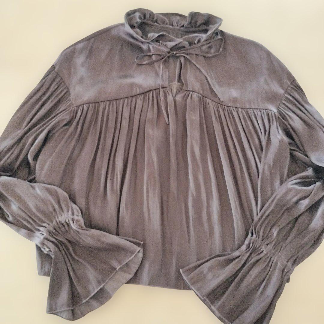 売切 アニュアンス anuans ネックフリルギャザーブラウス 定価17600円