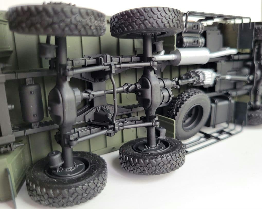 陸上自衛隊31/2tトラック（SKW-476）1/35 - メルカリ