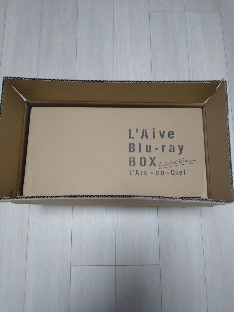 ミュージック L'Aive Blu-ray BOX-Limited Edition- L'Arc-en-Ciel Official Website