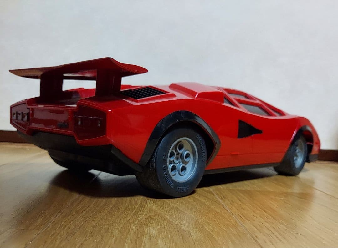 ランボルギーニカウンタックLP500 昭和レトロ トイラジコン アトコミ