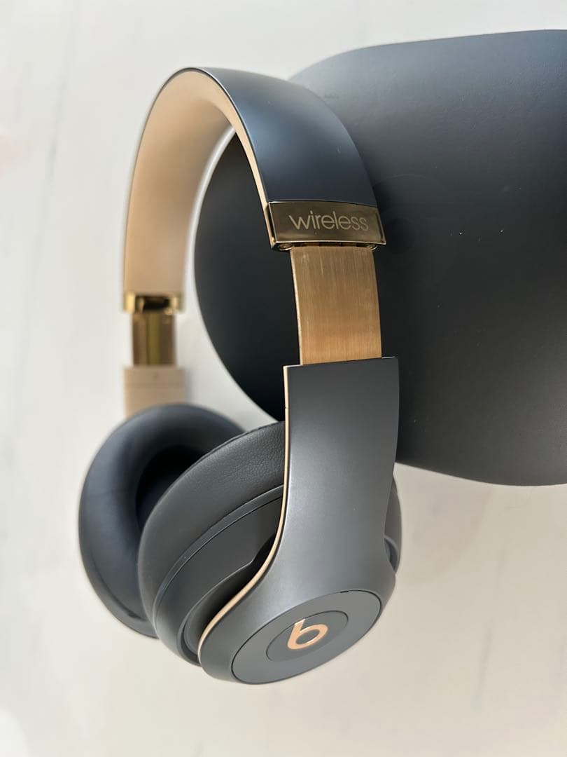 Beats Studio 3 Wireless シャドウグレー パット交換済み