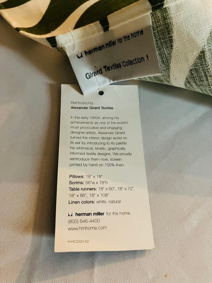 アレキサンダージラード テーブルランナー ハーマンミラー フォーザ