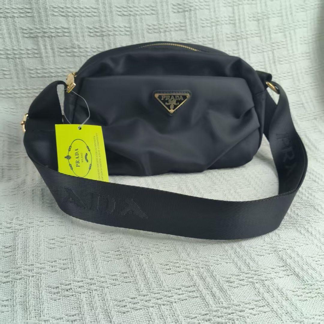 新品 ブラック ショルダーバッグ 非売品 Z1 レザーボックス ショルダーバッグ ボックスバッグ メンズ ブラック 黒