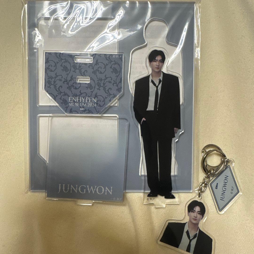 ENHYPEN ジョンウォン アクスタ - メルカリ