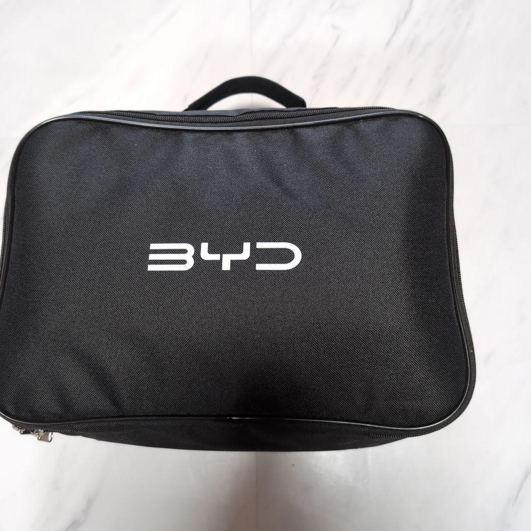 BYD 純正 EV用充電ケーブル(200V, 15A, 3kW) - メルカリ