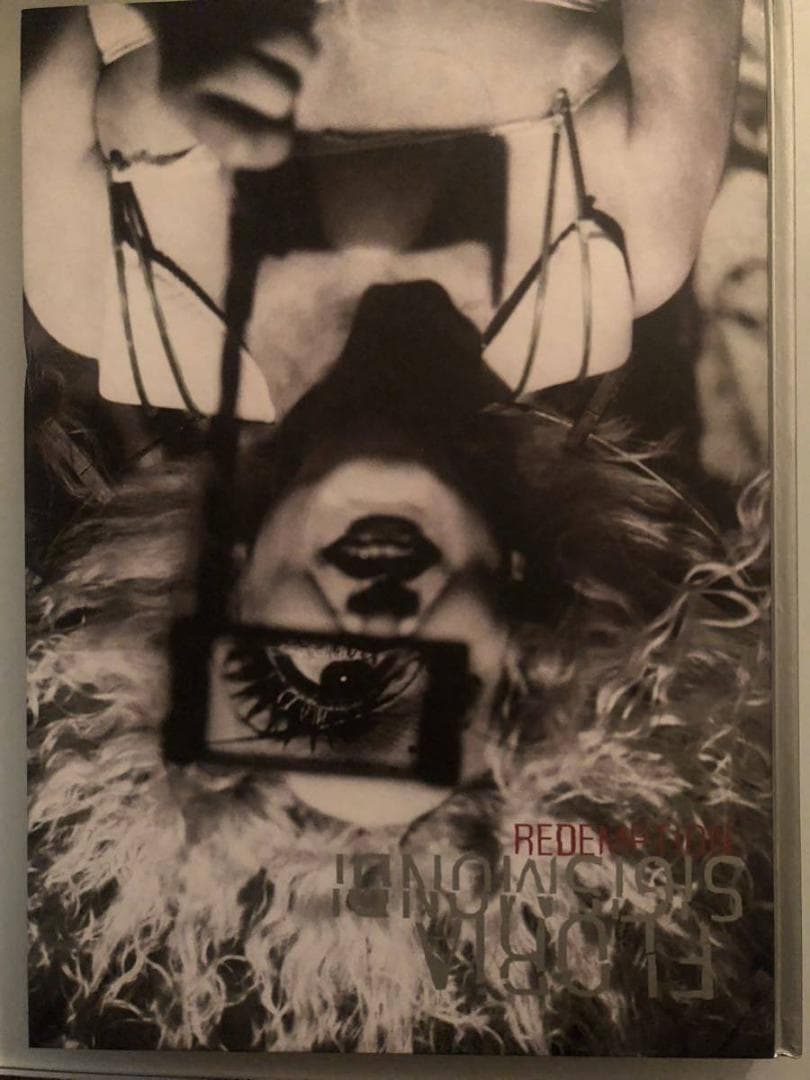 FLORIA SIGISMONDI / REDEMPTION シジスモンディ洋書 - メルカリ