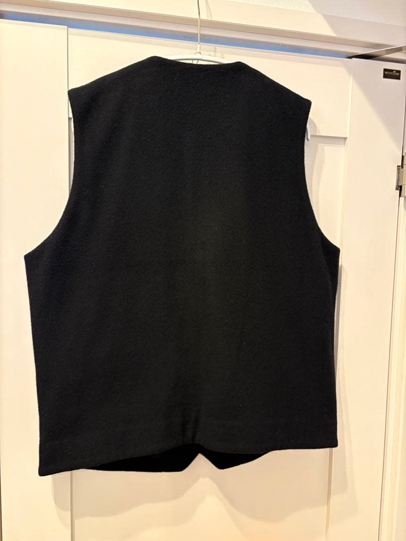 《nest Robe CONFECT》ウールモッサークルーネックベスト ブラック