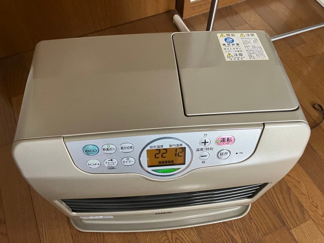 美品 使用少 整備済 コロナ石油ファンヒーター 〜17畳 - メルカリ