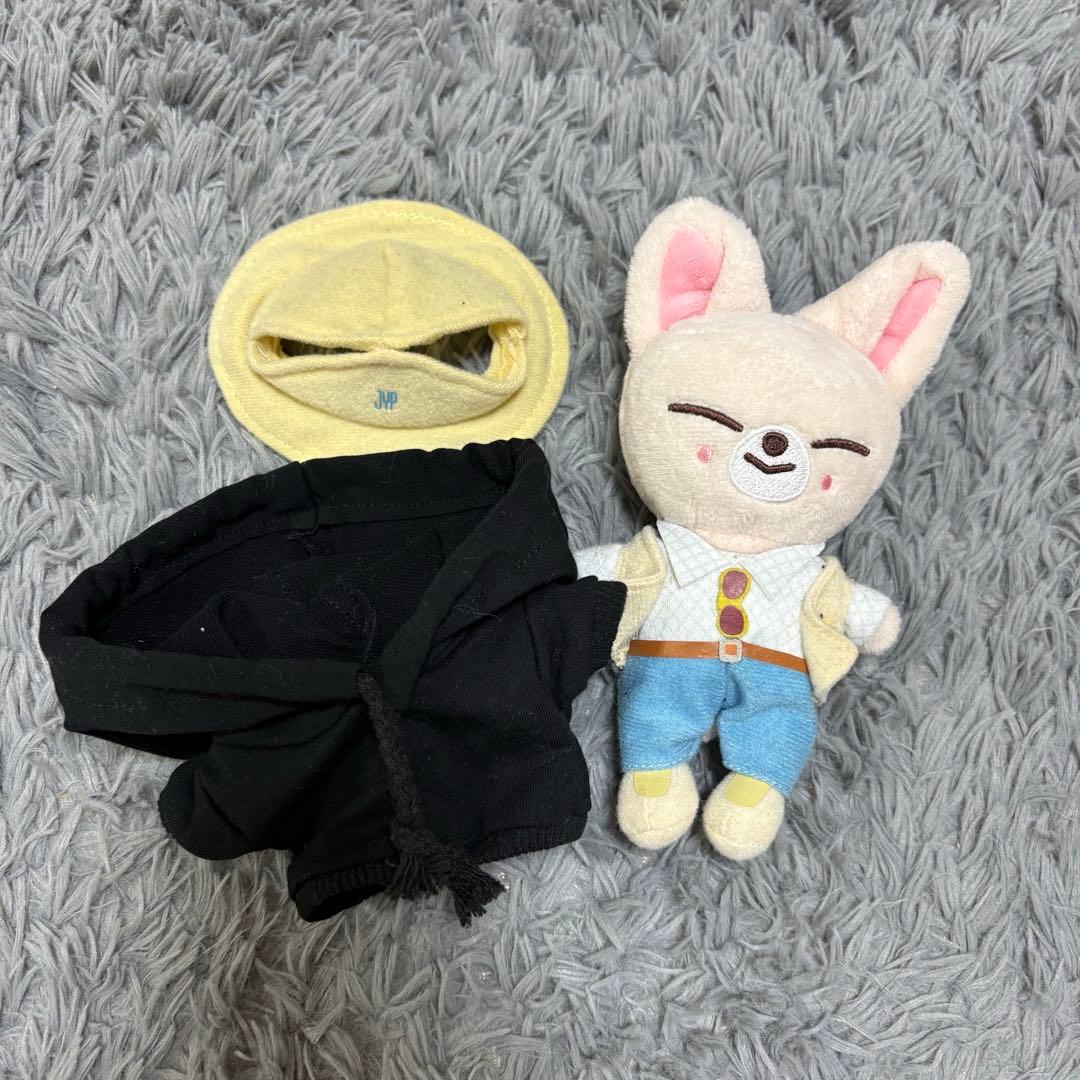 straykids スキズ フォクシニーぬいぐるみ - メルカリ