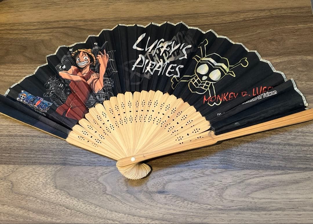 ワンピース 扇子 アクレクト ジグソーパズル フォトフレーム まとめ