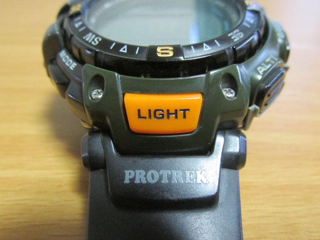 美品】プロトレック PRG-40 ⑳ アーミーグリーン - メルカリ